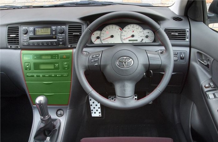 Toyota-Corolla-(3)-(1).jpg