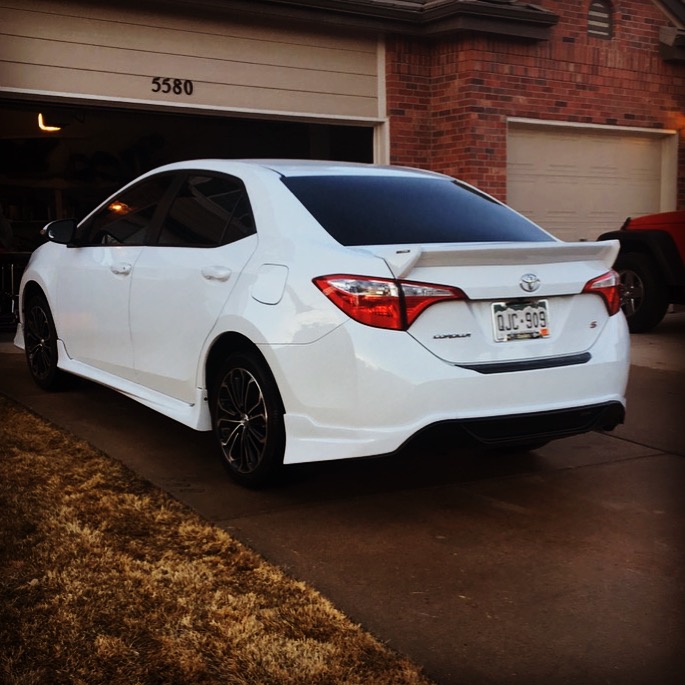 BODY KIT + SPOILER Z TYPE FOR COROLLA 2014 - 2016 