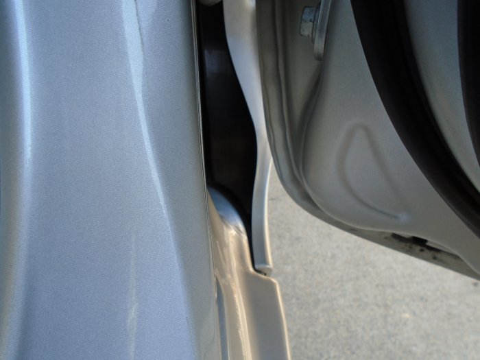 Passenger Side Front Door View - correct fit, normal gap.JPG